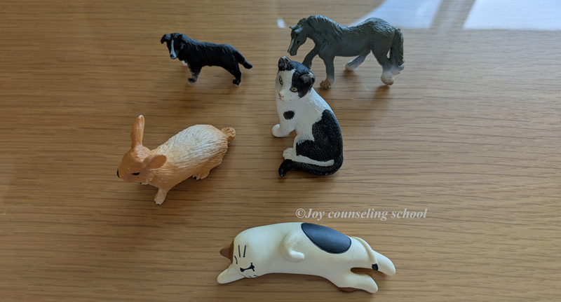 箱庭グッズの動物の写真