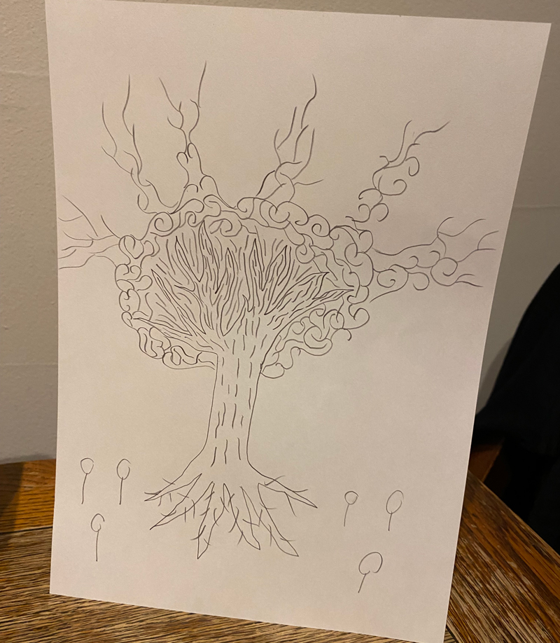 幹が大きく膨らんでいるバウムテスト